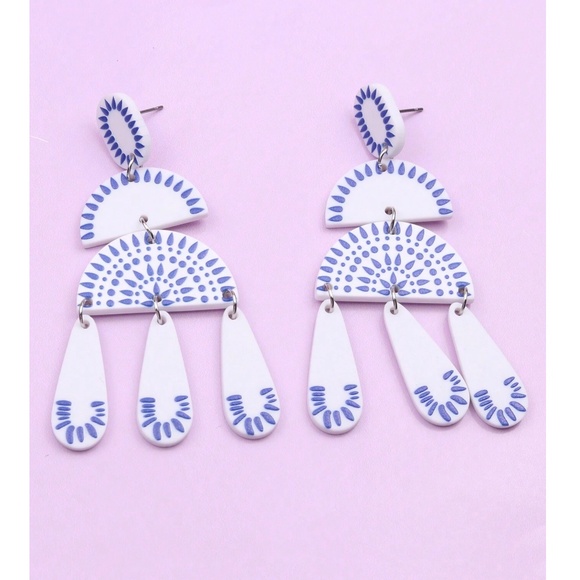 Boho Lightweight Statement Earrings - Picture 2 of 3